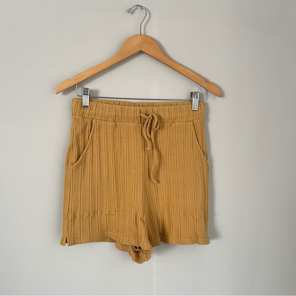 Free People Beach Textured High Rise Shorts Size Medium